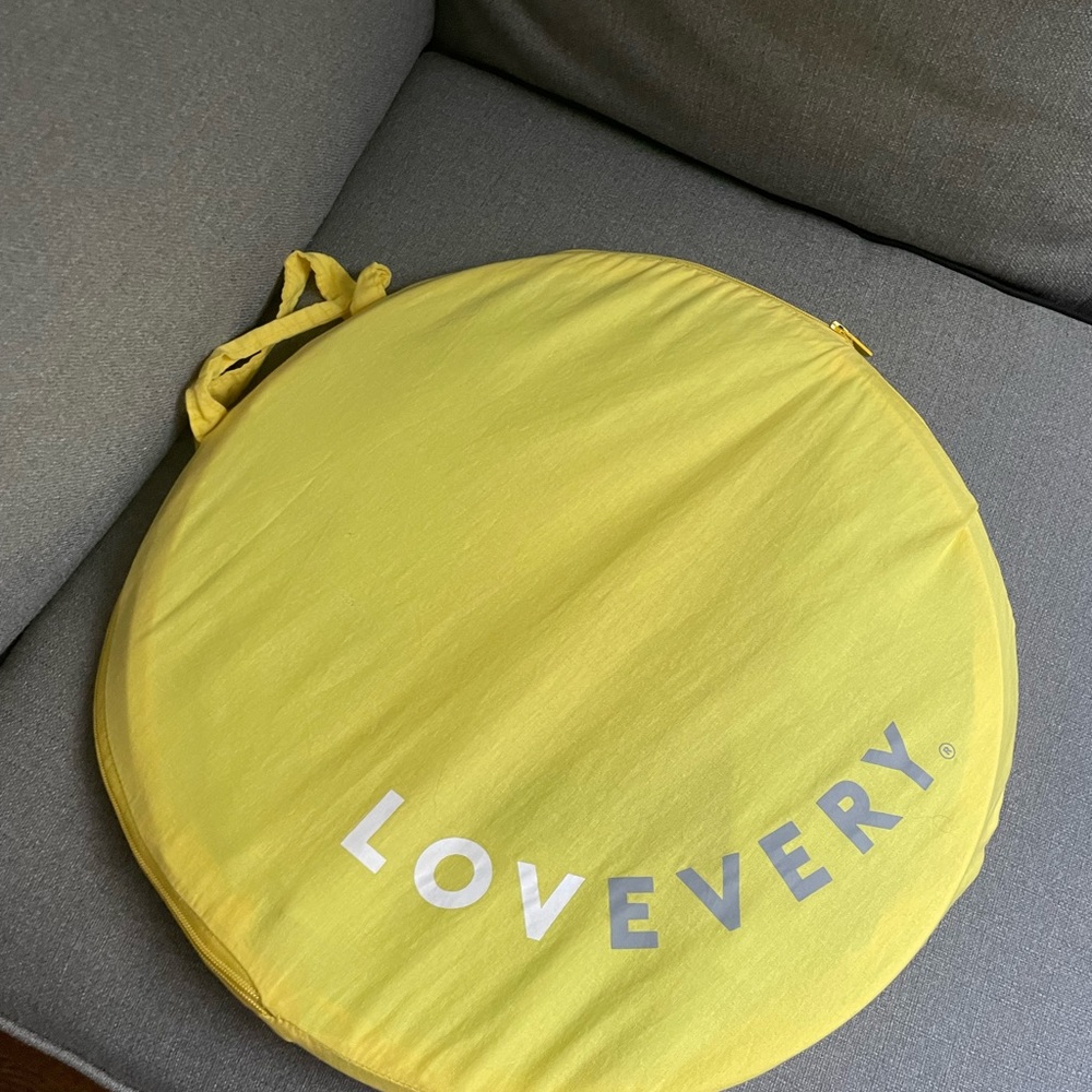 Lovevery tunnel